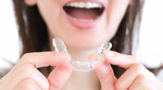 米国AT社の信頼のおけるマウスピースを利用しています。